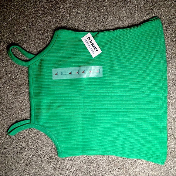 Tank Top💚 - Picture 2 of 3